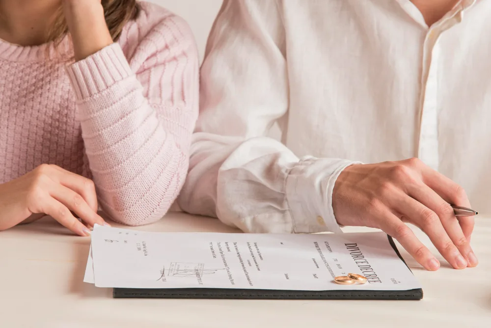 Understanding the Tax Implications of Dividing Business Assets During a Divorce